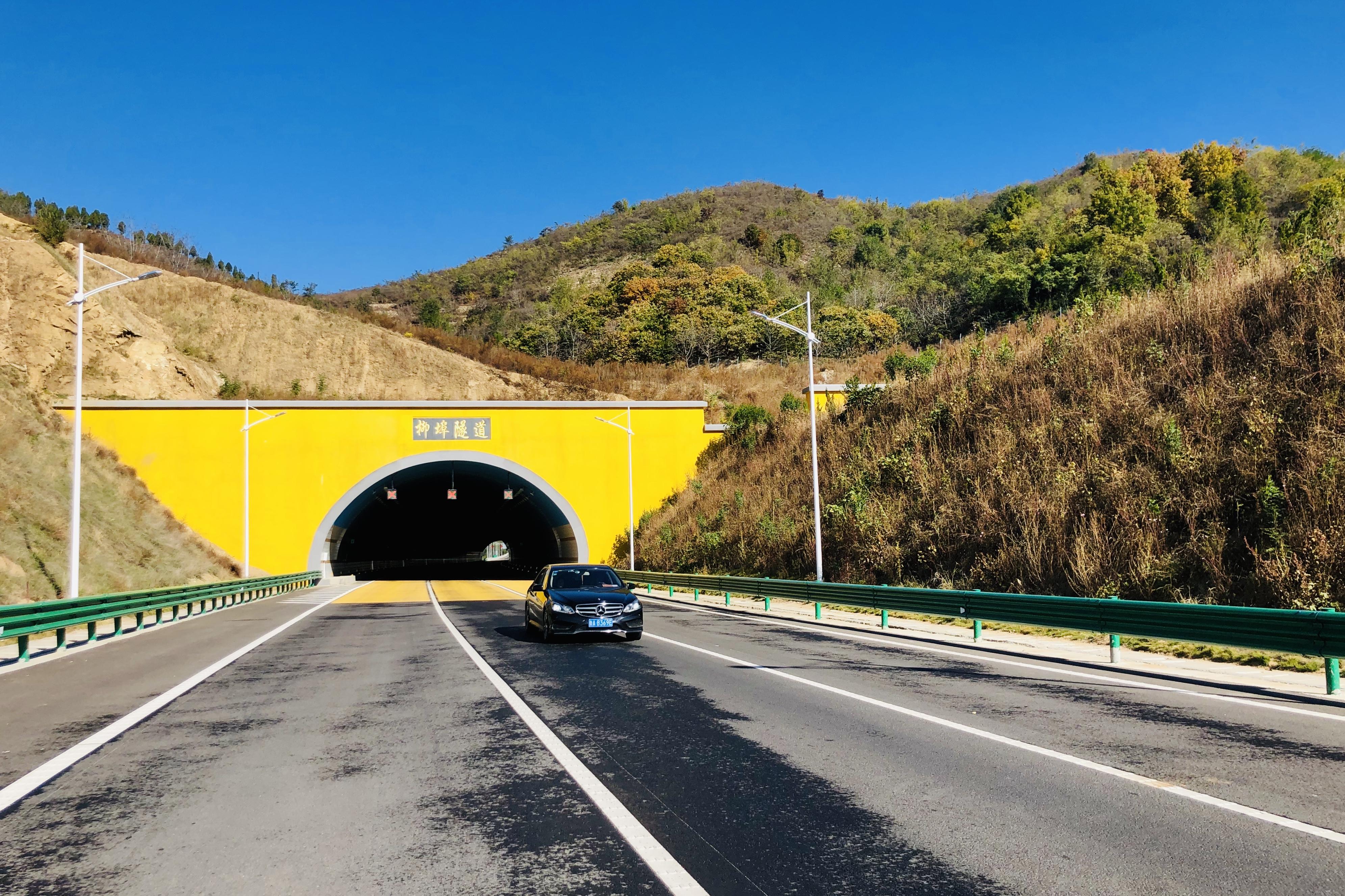 文莱高速公路最新进展,文莱高速公路最新进展🚗🛣️一路飞驰向未来！
