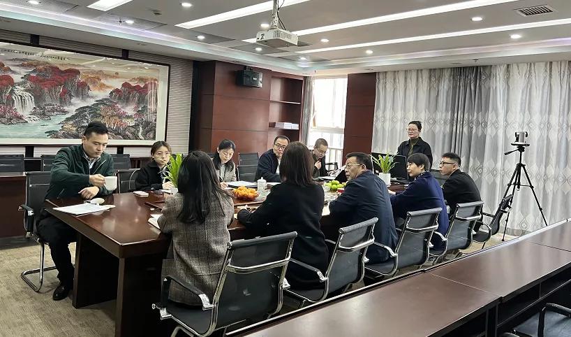 新奥精准资料免费大全,前瞻性战略定义探讨_专业款26.67